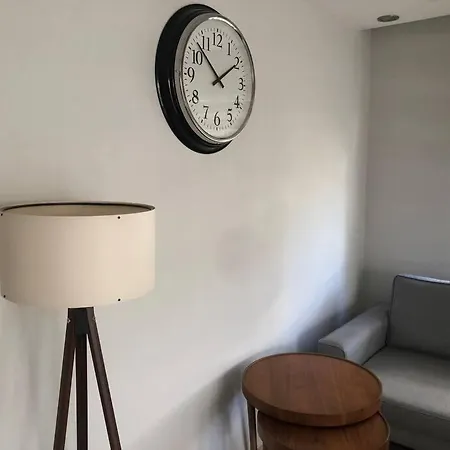 Lara Denize Sifir Havuzlu Sifir Esyali 2 Yatak Odali Muhtesem Ev Apartment Antalya