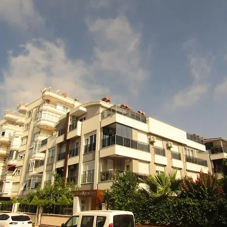 Lara Denize Sifir Havuzlu Sifir Esyali 2 Yatak Odali Muhtesem Ev * Antalya