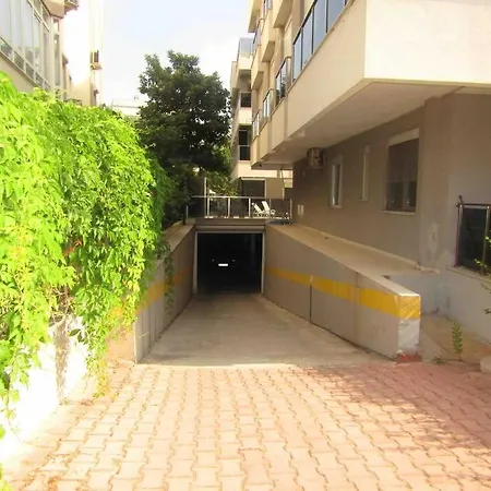 Apartment Lara Denize Sifir Havuzlu Sifir Esyali 2 Yatak Odali Muhtesem Ev