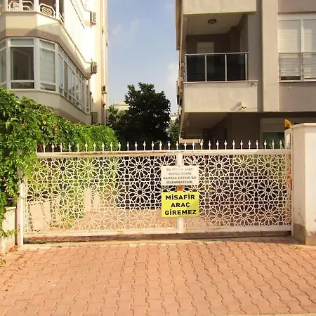 Apartment Lara Denize Sifir Havuzlu Sifir Esyali 2 Yatak Odali Muhtesem Ev *