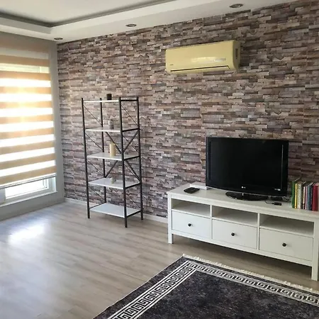 Lara Denize Sifir Havuzlu Sifir Esyali 2 Yatak Odali Muhtesem Ev Apartment *