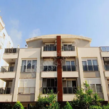 Apartment Lara Denize Sifir Havuzlu Sifir Esyali 2 Yatak Odali Muhtesem Ev Antalya
